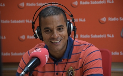 Juvenal Edjogo-Owono aquesta tarda als estudis de Ràdio Sabadell | Roger Benet